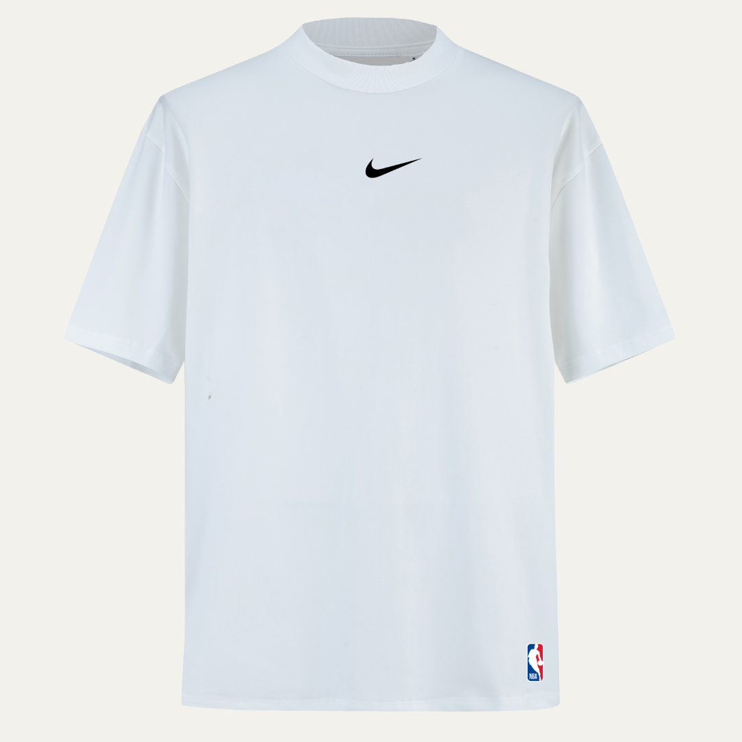 Oversize Blanca+ pantaloneta burda + Gorra + Medias